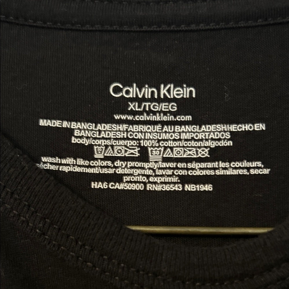 Bundle of NWT A New Day Pink tie-back tee shirt 2X and EUC Calvin Klein tee - Picture 6 of 7